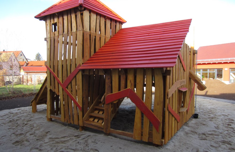 B-8 Spielanlage Wuselhaus Katalog Homepage 2 .jpg