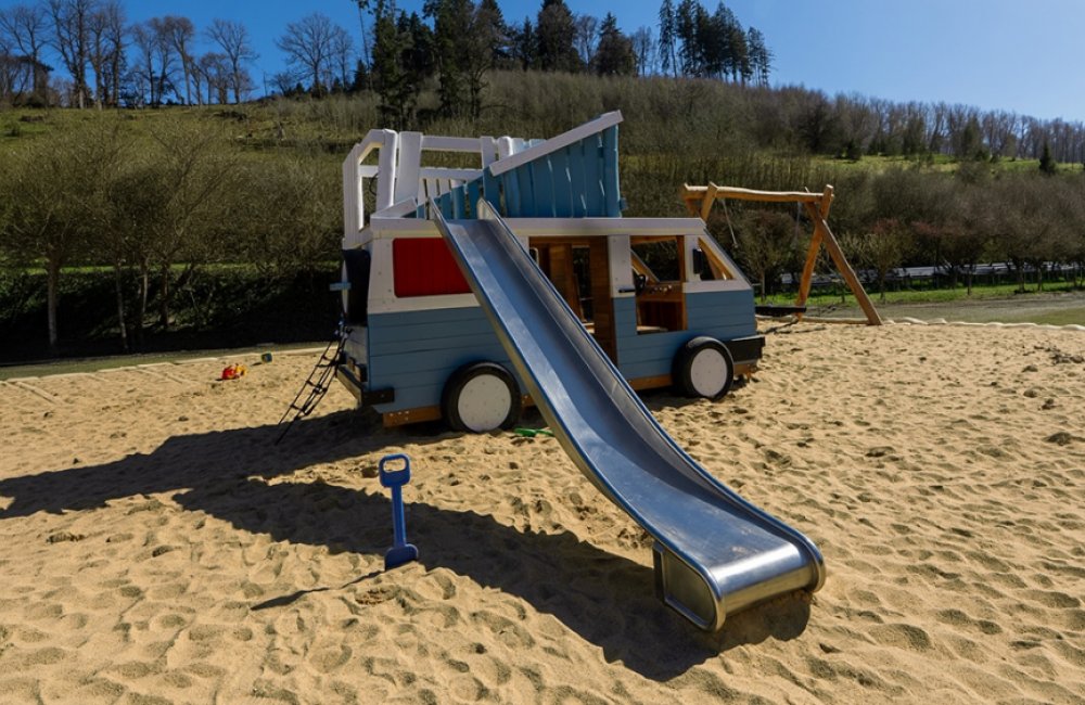 Campingbus 1 .jpg